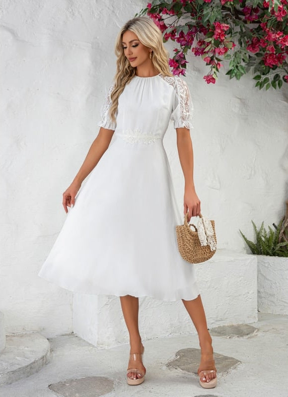 Robe Midi Élégance Éthérée