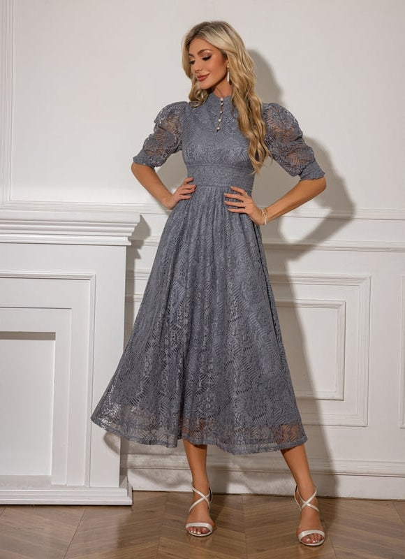 Robe Midi Grise En Dentelle