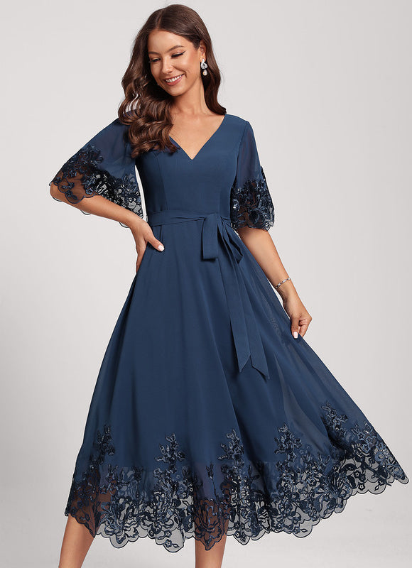 Robe Midi Émeraude Dentelle