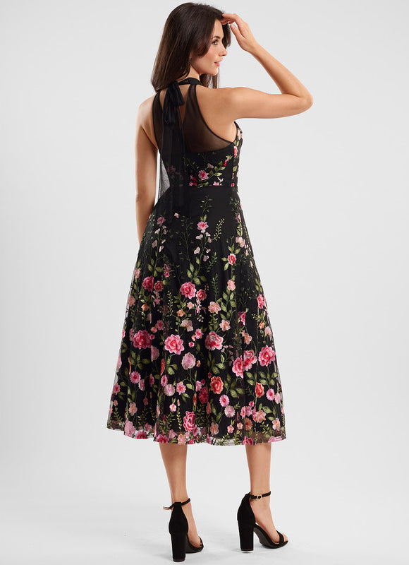 Robe Midi Noire Florale Élégante - gallery 3