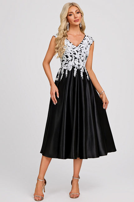 Robe Midi Noire Florale - gallery 2