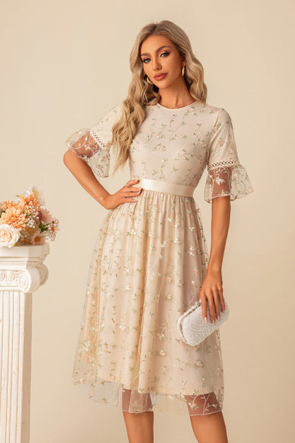 Robe Midi Élégance Florale