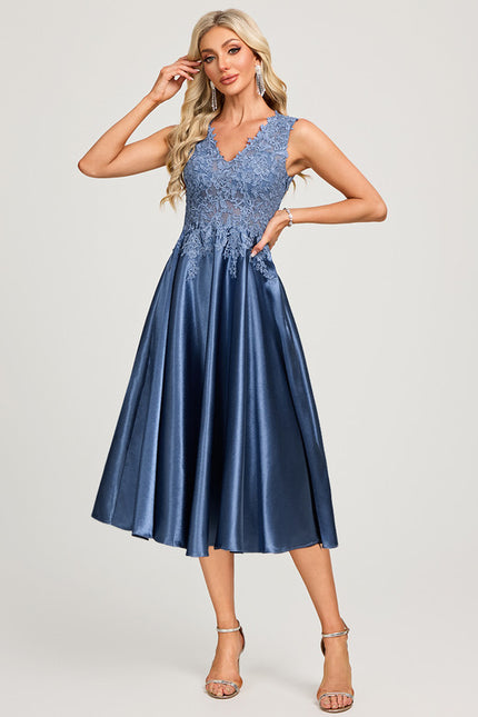 Robe Midi Col V Dentelle Bleu