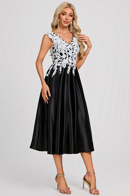 Robe Midi Noire Florale - gallery 3