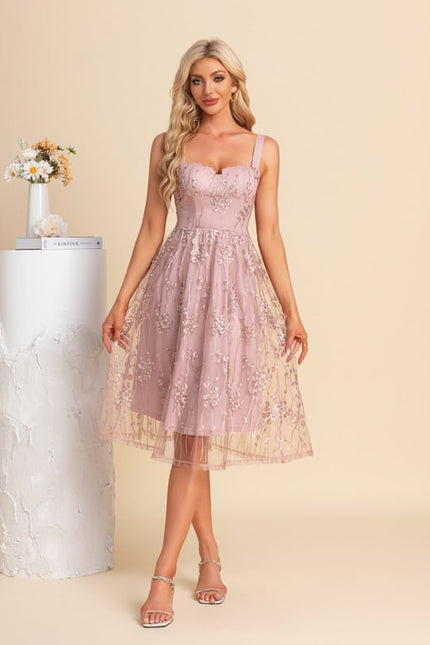 Robe Midi Rose Brodée