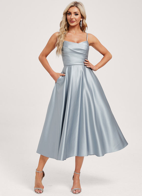 Robe Midi Satinée Bleu Clair